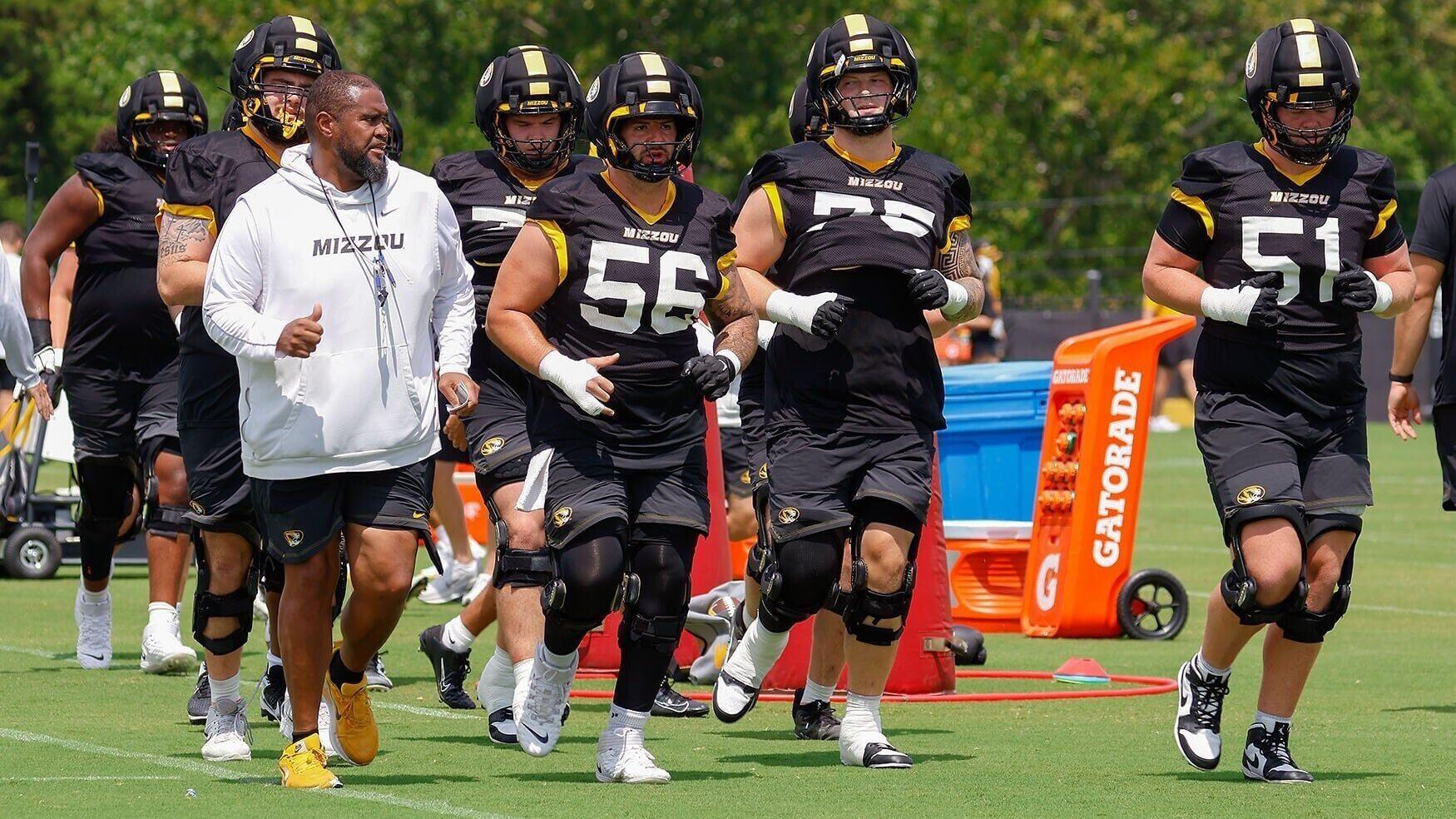 Mizzou offensive linemen participate in a practice