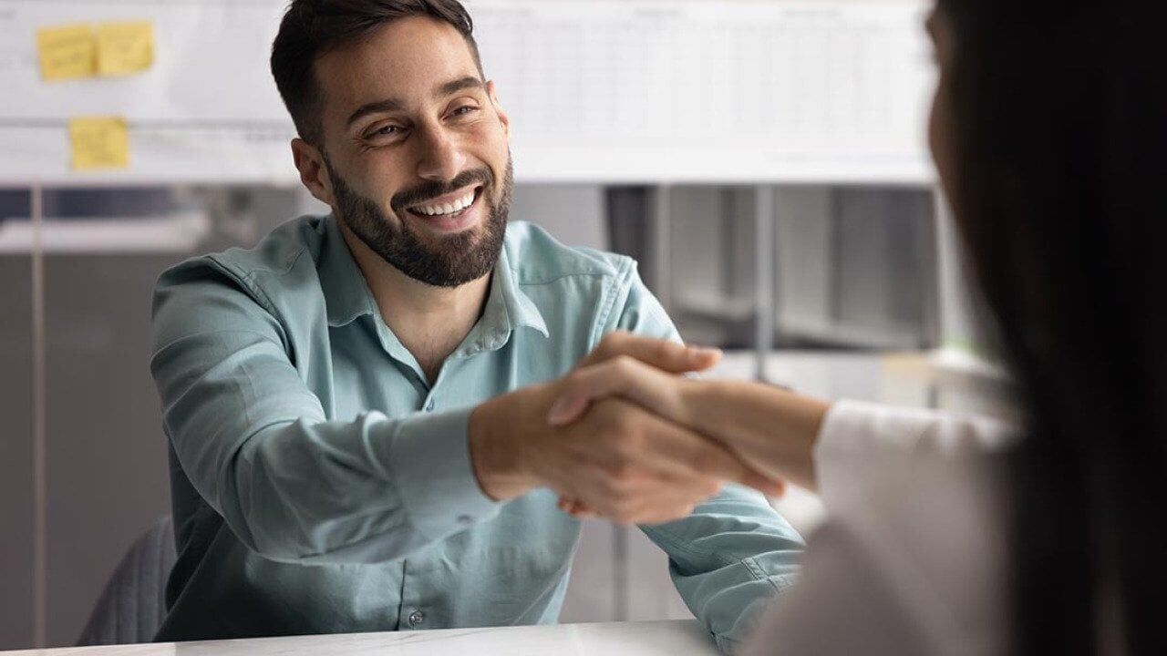 Secrets to breaking into enterprise accounts and closing megadeals