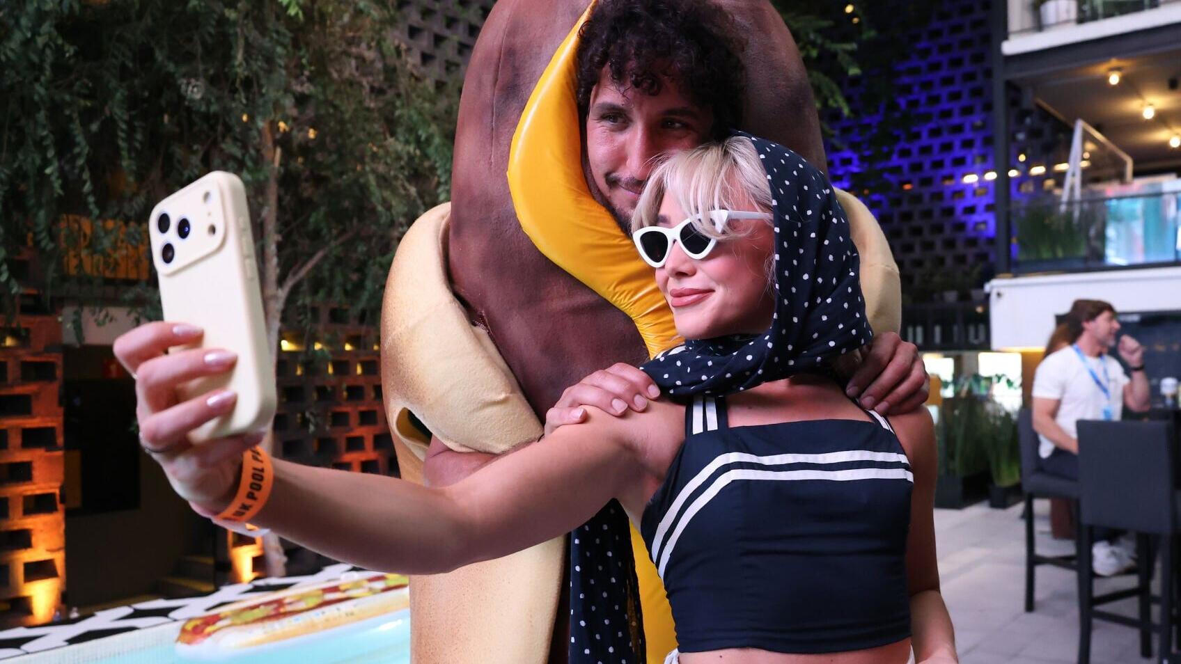 Axe tricks the internet with mystery wiener couple at FIFA World Cup 2026™ for ‘Smell your best when you look your worst’ campaign (Credit: Backgrid)