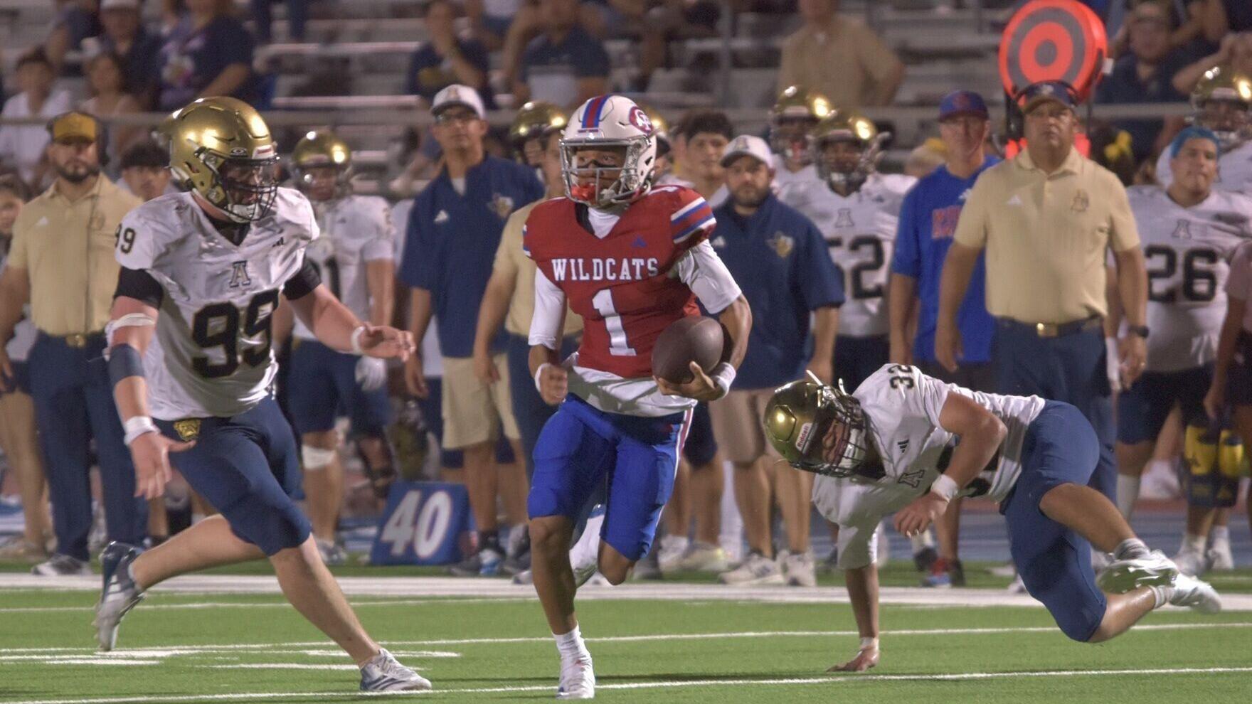 spt 9-10 GP-Alexander football 18.JPG