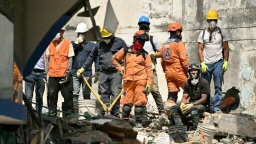 The critical 72-hour window to find quake victims alive has closed, but rescue efforts are persisting