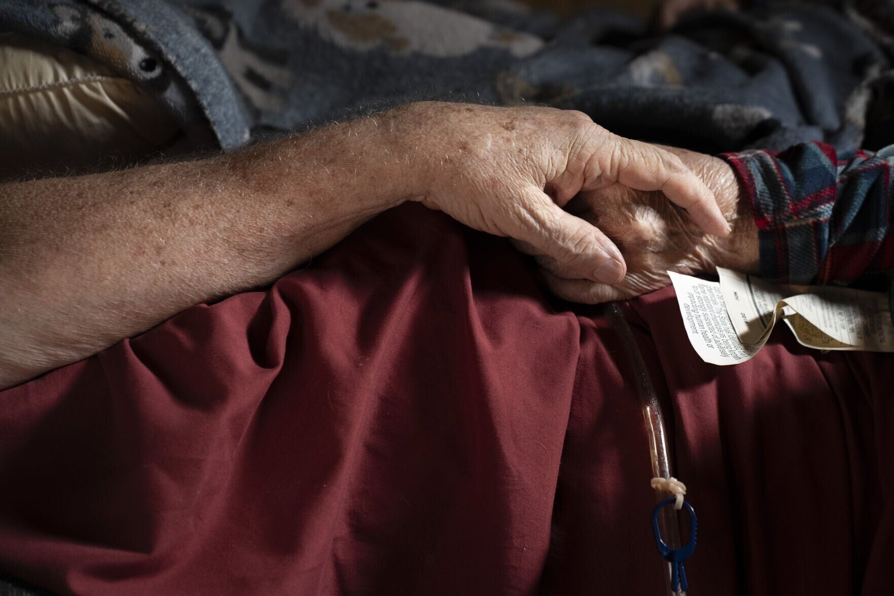 113024-sntd-nws-caregiving-21.jpg