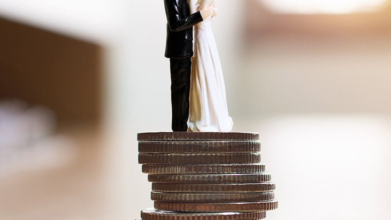 Getting married this summer? Here's what it could do to your finances