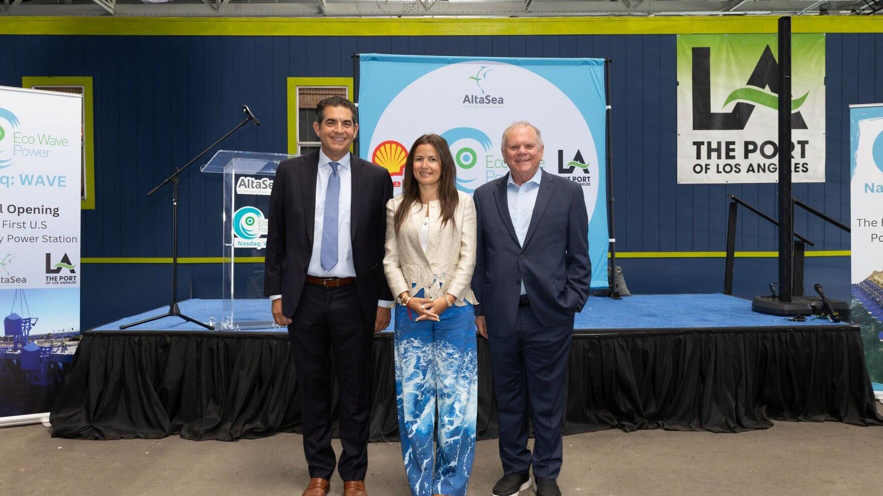 Michael Galvin, Port of LA; Inna Braverman, Eco Wave Power, and Terry Tamminen AltaSea