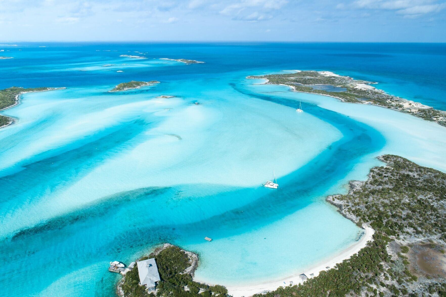Dream Yacht Worldwide sailing in the Bahamas