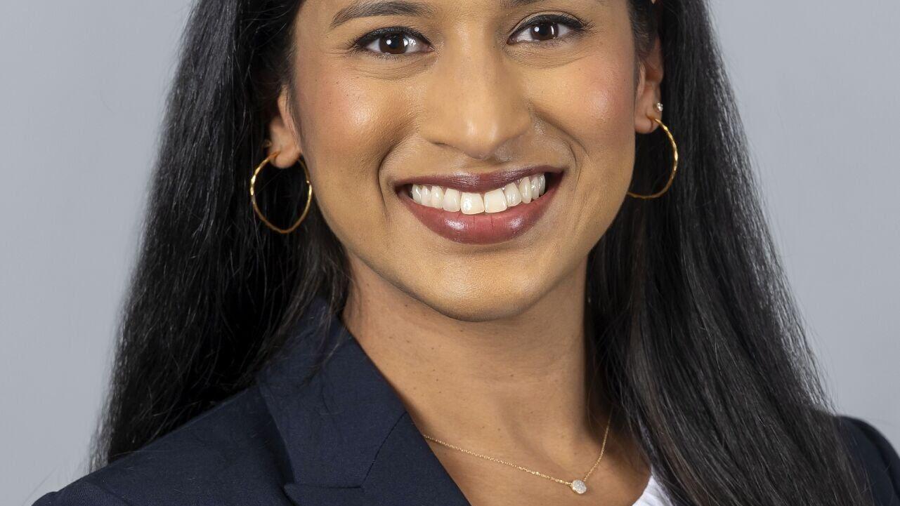 Nationally recognized lung cancer specialist and ASCO Young Investigator Award honoree, Tina Roy, MD, joins Virginia Cancer Specialists.