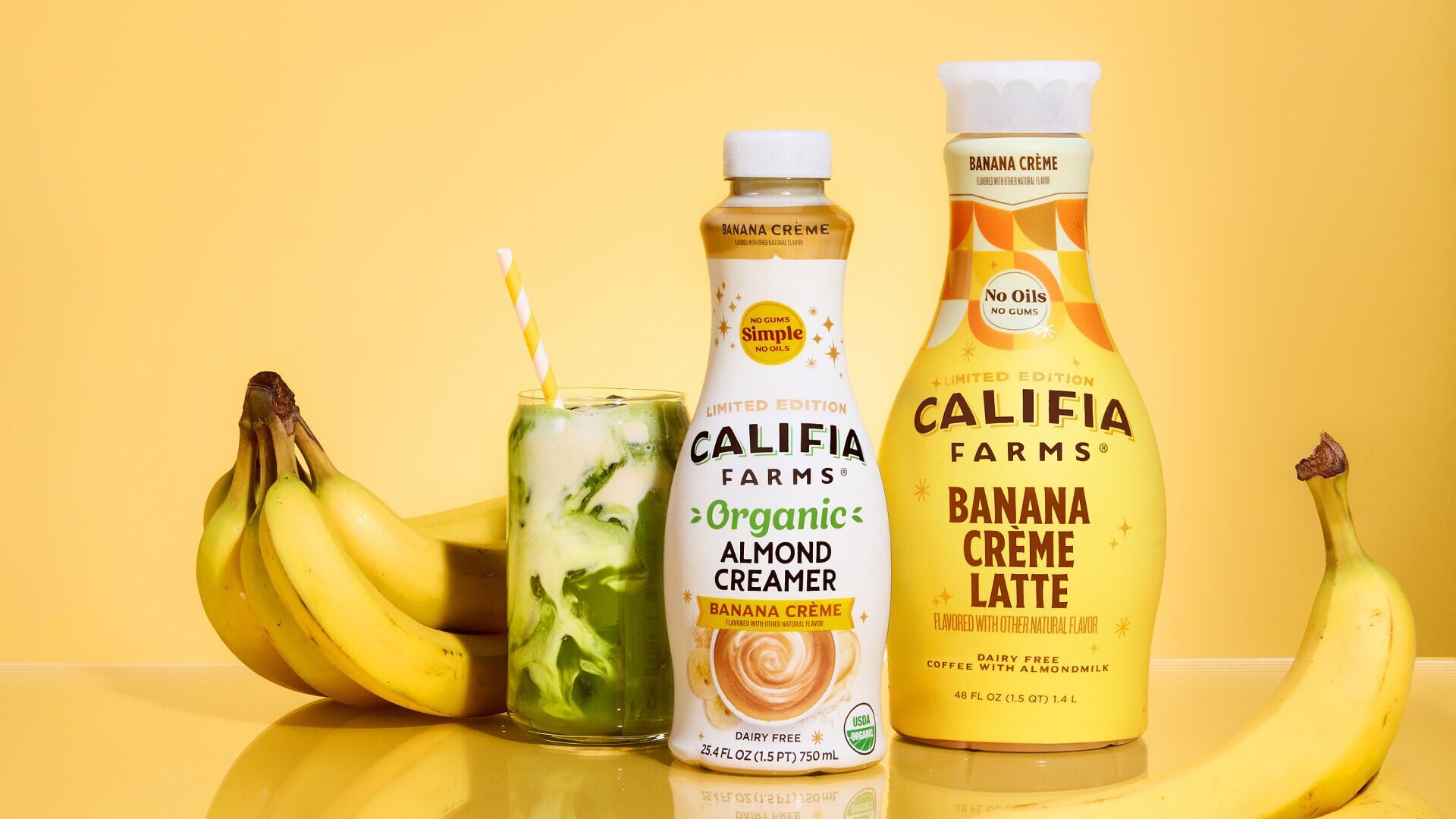 Califia Farms Simple &amp; Organic Banana Crème Almond Creamer and Banana Crème Almondmilk Latte