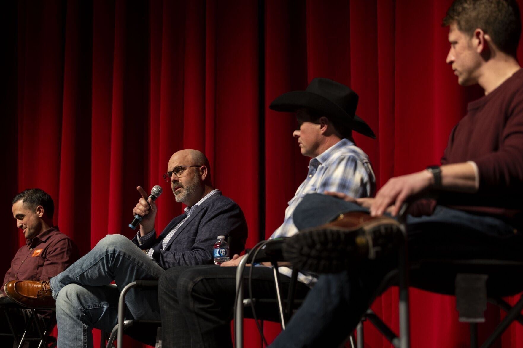 Western congressional district Democratic debate