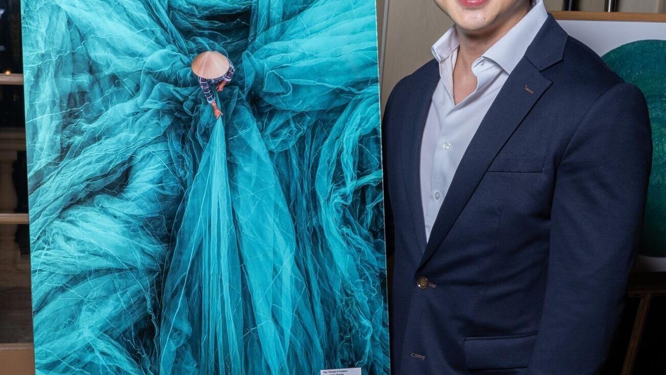 Chris Ha (@hipster), Official 2025 Miami Art Week™ Photographer and 2025 ARTWEEK™ Magazine Cover Artist, is an international award-winning travel and portrait photographer whose work explores the rhythm, detail and mood of the world. Through light, colo...