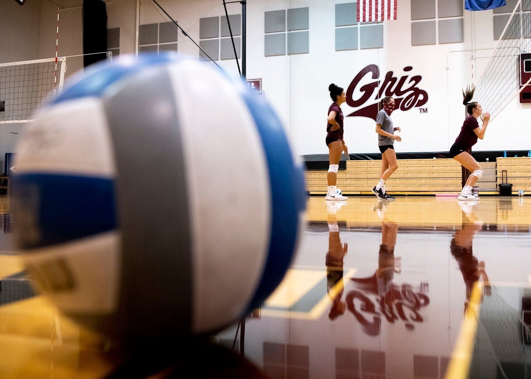 Griz volleyball practice 01