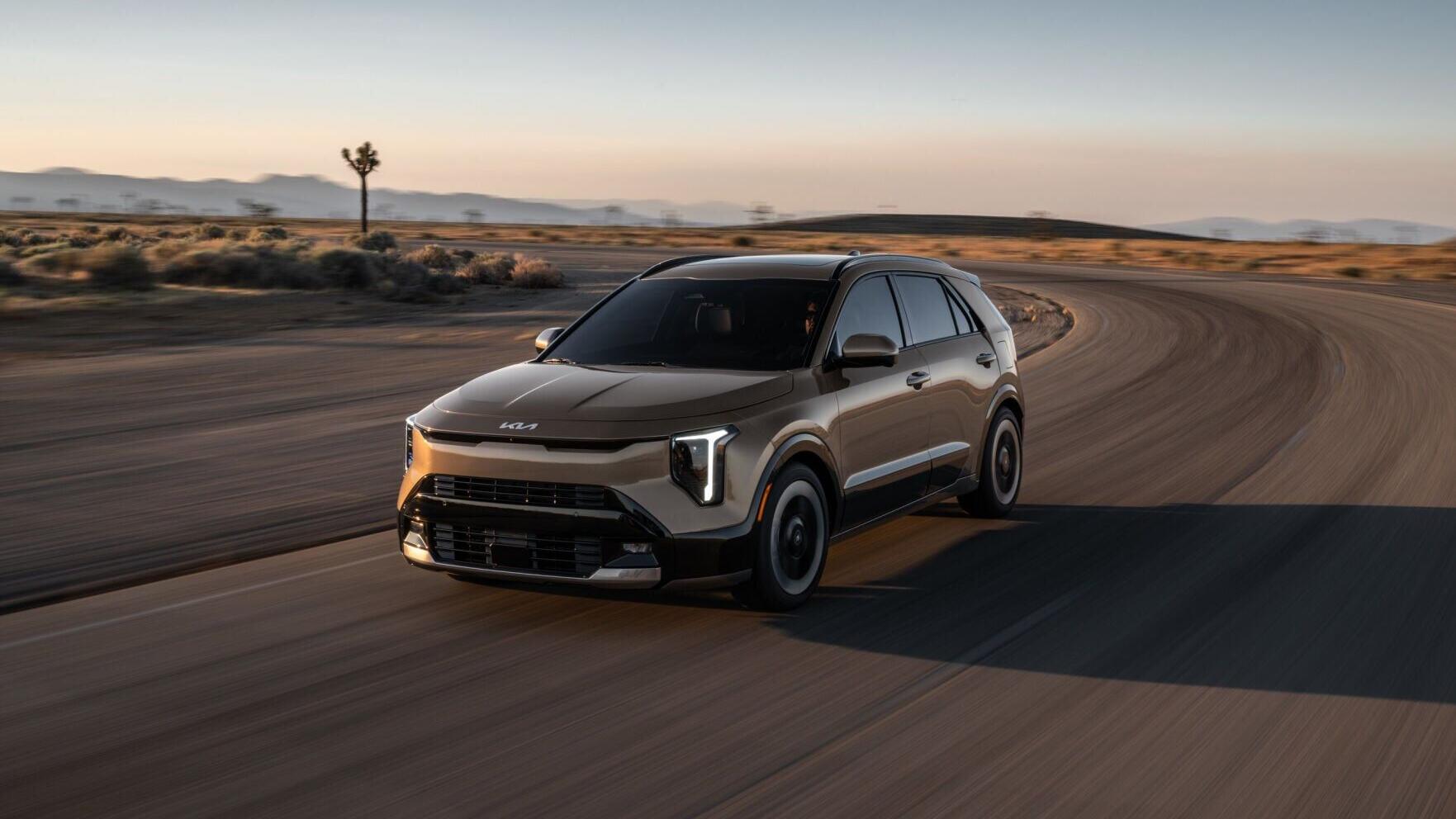 EL PRÓXIMO KIA NIRO DEL 2027 PERFECCIONA SU FÓRMULA DE CROSSOVER HÍBRIDO CON UN RENOVADO ESTILO Y AMPLIADA TECNOLOGÍA
