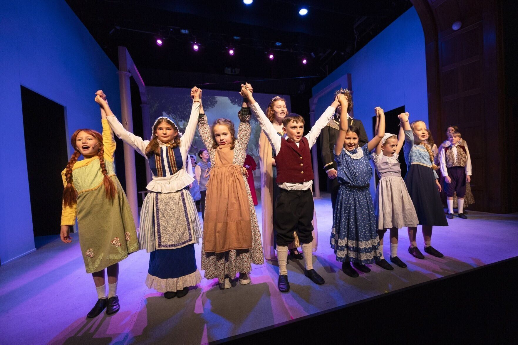 Frozen Jr. at Grandstreet Theatre