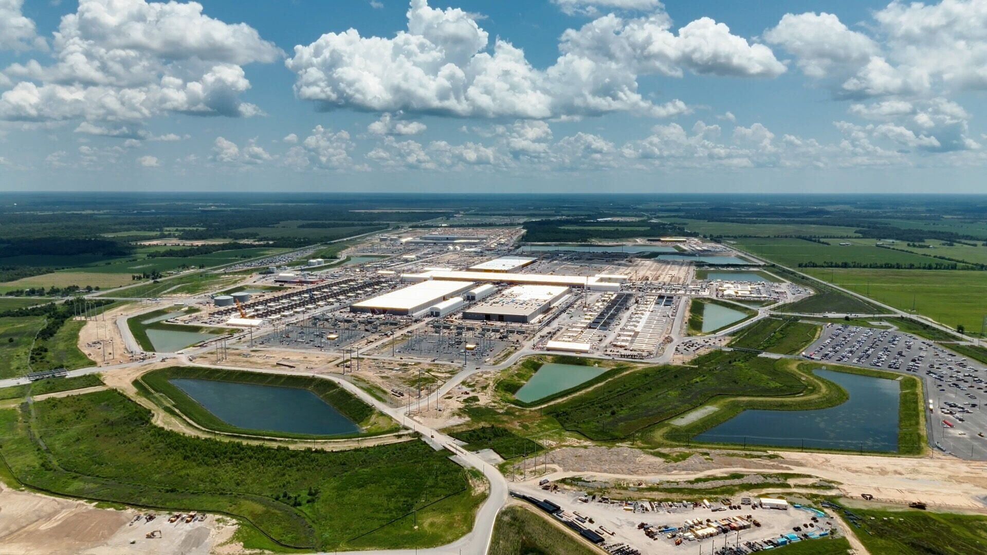 Meta Data Center in Richland Parish.jpg