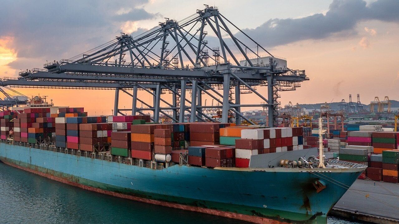 Carriers hold firm on fuel surcharges despite emerging US-Iran peace plans