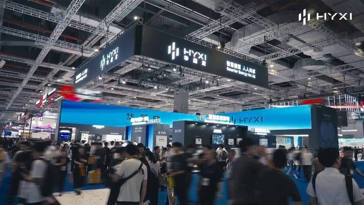 HYXI presents its AI-native smart energy ecosystem at SNEC 2026