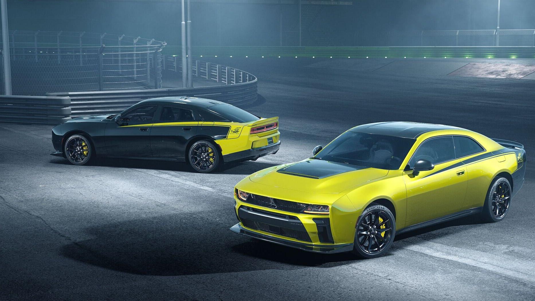 Following its Roadkill Nights kickoff, Dodge brings the muscle to Woodward Dream Cruise with the debut of Charger’s new Red Oxide exterior color and a display featuring the new 600-horsepower Dodge Charger Super Bee Launch Edition (pictured), the new Du...