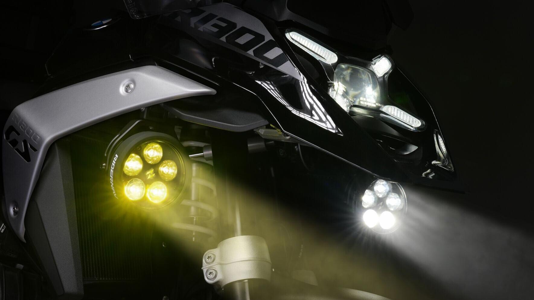 The optional Amber Lens Cover turns white output into high-intensity amber.