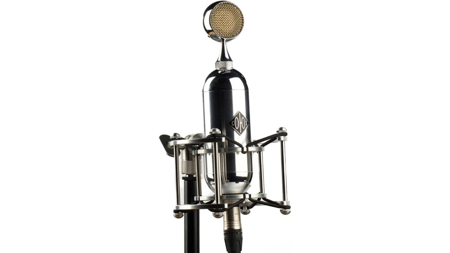 The Soyuz Microphones Silver 17 is a cardioid, large-diaphragm tube condenser mic ideal for vocals, drums, acoustic guitar, and more.