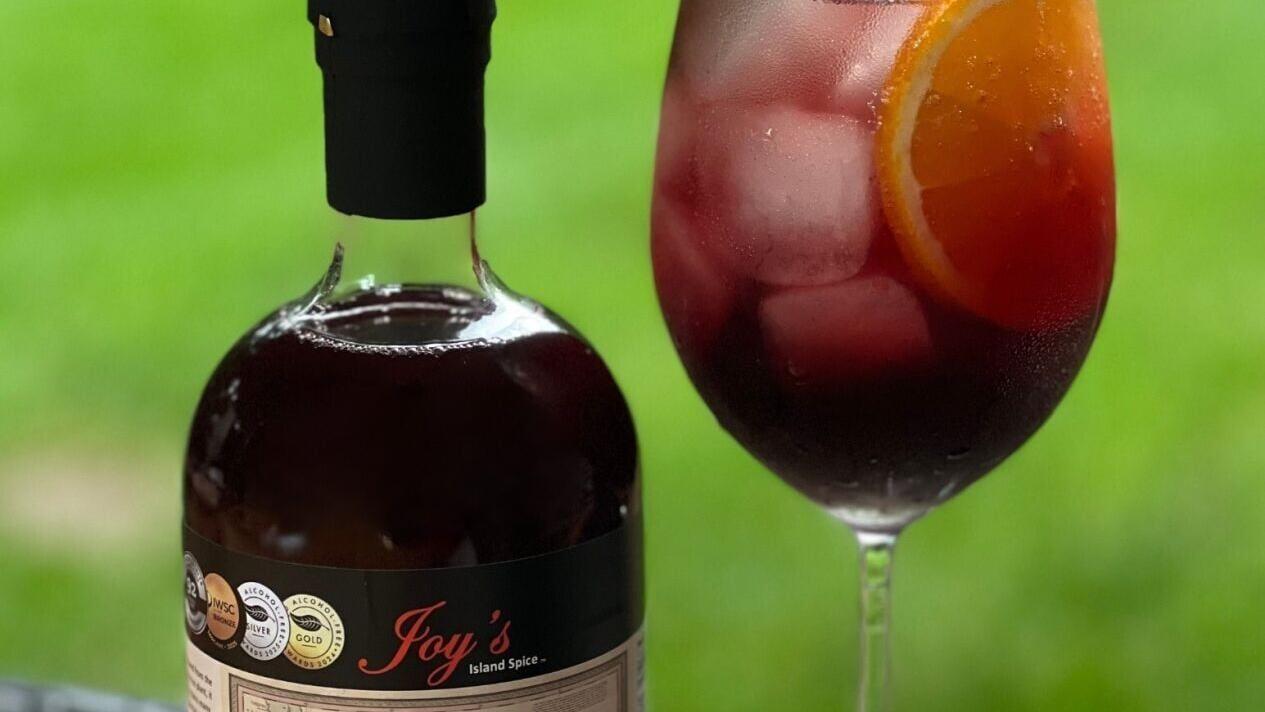 Hibiscus Spritz