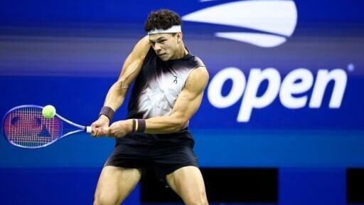 American Ben Shelton is through to his first Grand Slam final at the US Open, where he'll face top seed Alexander Zverev
