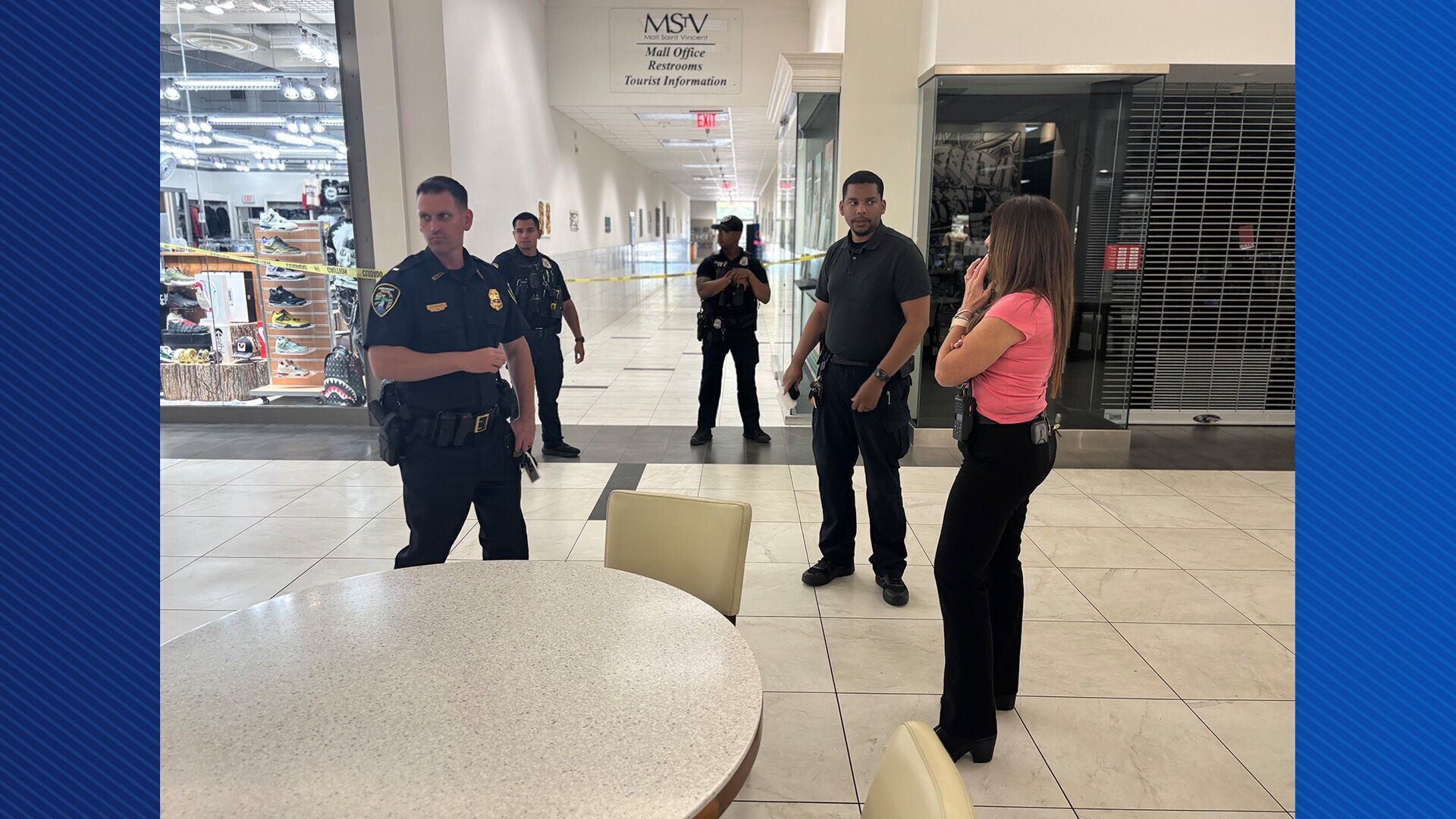 mall shooting 03.jpg