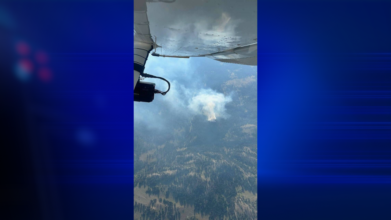 Fire crews responding to Battle Ridge Fire in Custer Gallatin National Forest