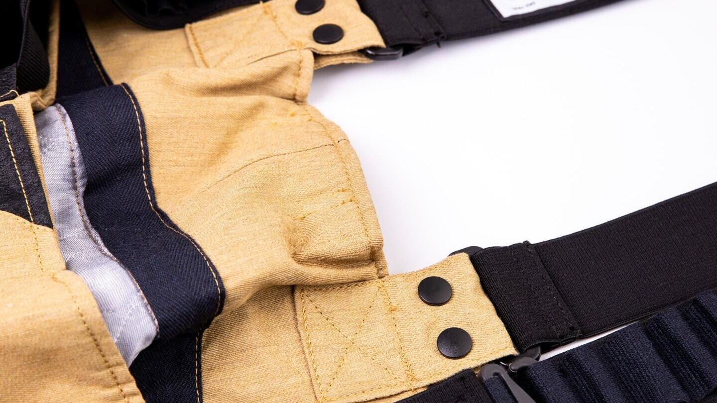 The Bristol X1 suit features adjustable trouser braces with multiple positioning options to deliver a more personalized fit and improved comfort when wearing SCBA.