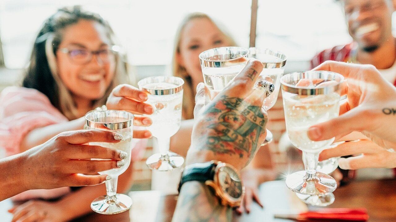 How to keep costs under control when attending a wedding this summer
