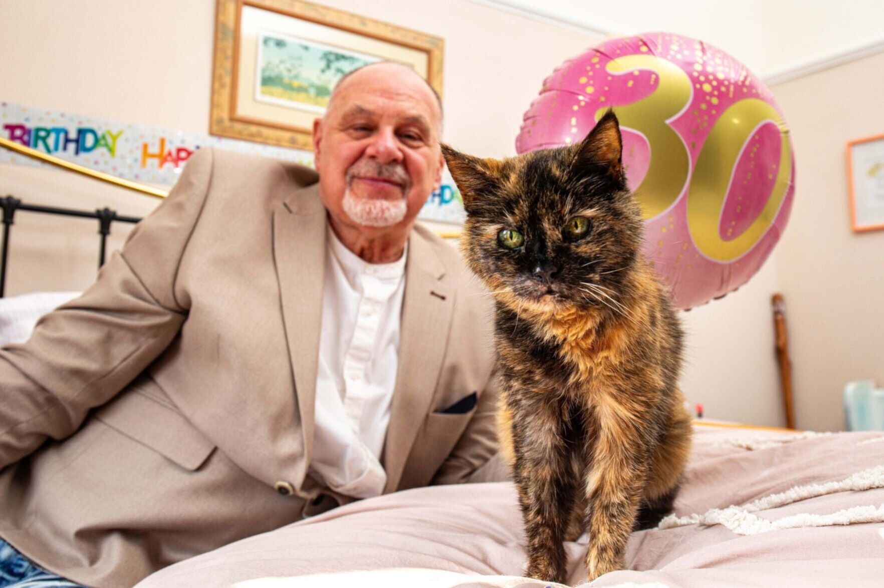 Animal lover says spring water is the key to world’s oldest cat’s long life
