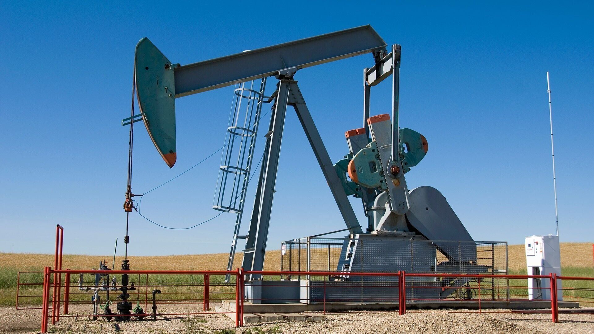 OIL FIELD PUMP JACK.jpg