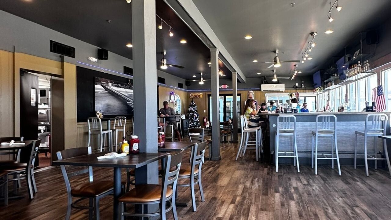 Southern Tide Bar and Grill