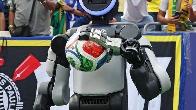 Hyundai Motor Brings Atlas Humanoid Robot to FIFA World Cup 2026™ in First-Ever Live Match Environment Robotics Integration