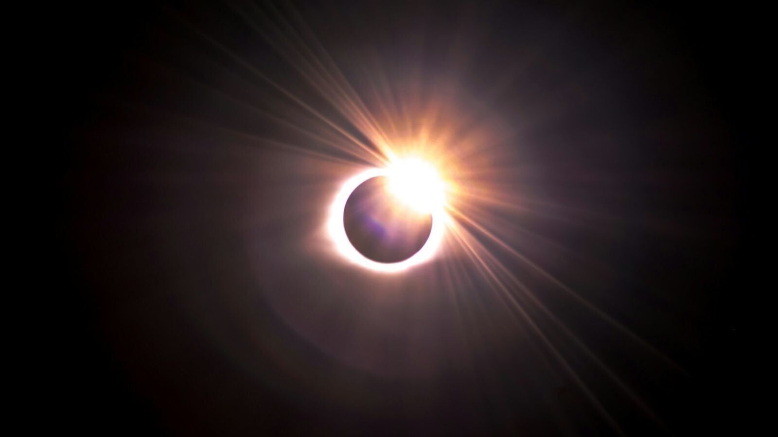 Solar eclipse Unsplash