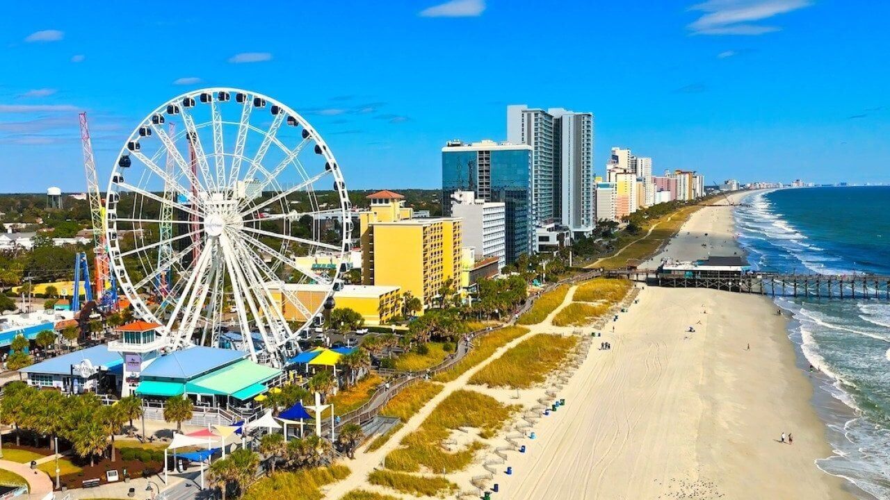 15 best East Coast beach towns to live in year-round, according to data