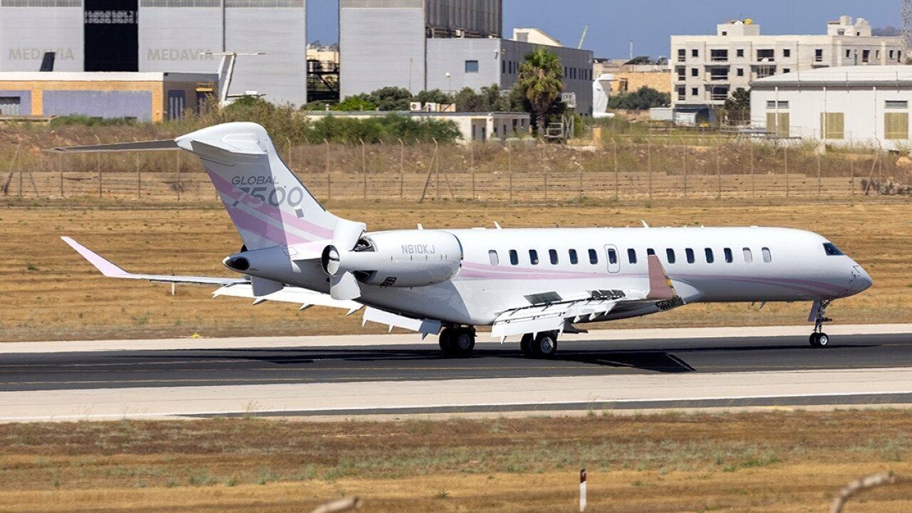 The 'Kylie Air' aesthetic: Inside the pink-accented cabin of the Global 7500