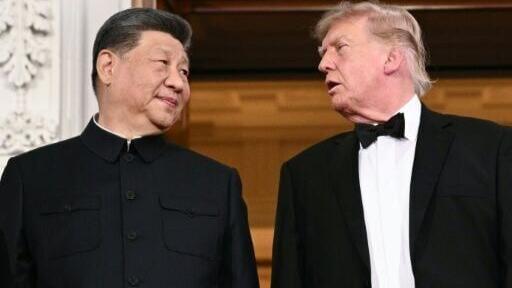 China's President Xi Jinping and US President Donald Trump pose on the North Portico steps of the White House ahead of a State Dinner in Washington, DC, on September 24, 2026
