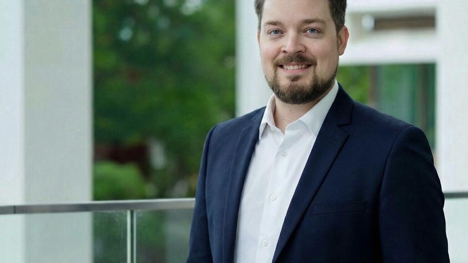 Robert Humphry, VP of Sales, New Business