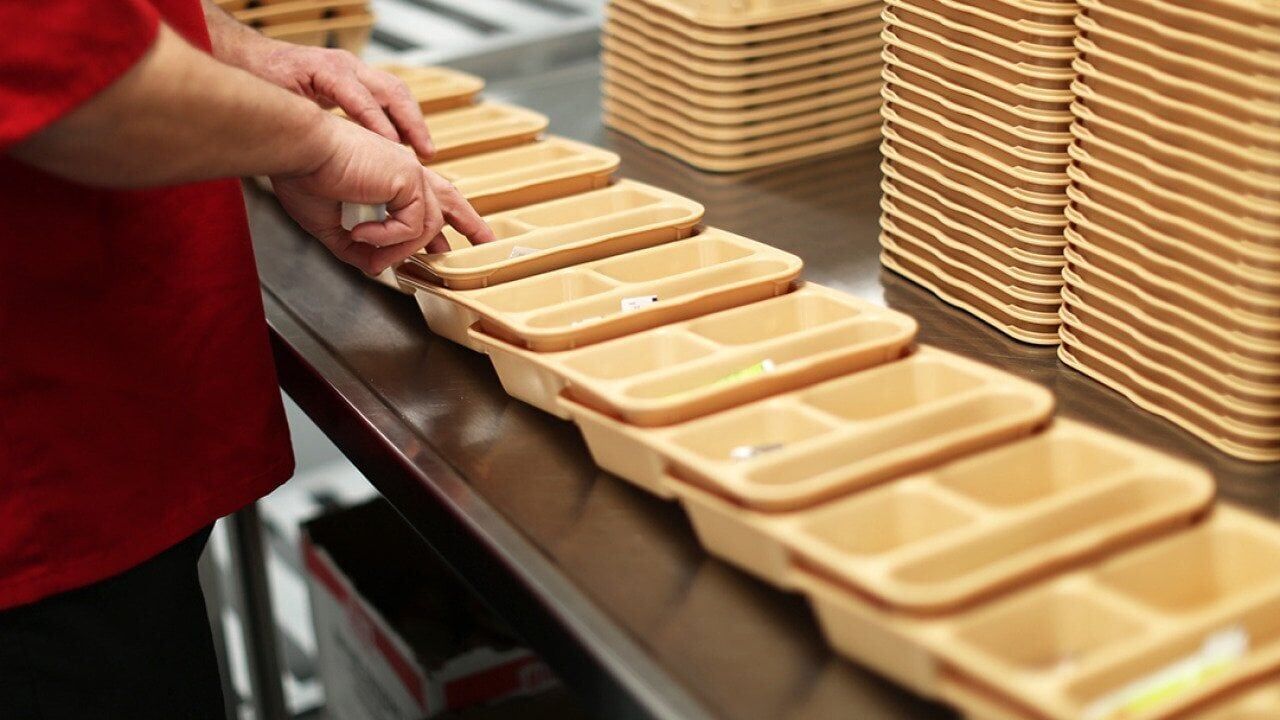 Rats, insects and mold: How bad food leaves prisoners hungry and sick