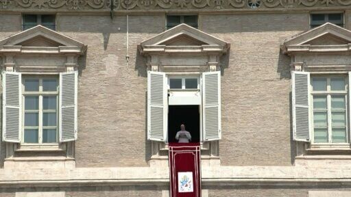 Pope Leo XIV concerned about the 'alarming situation in Ceuta'