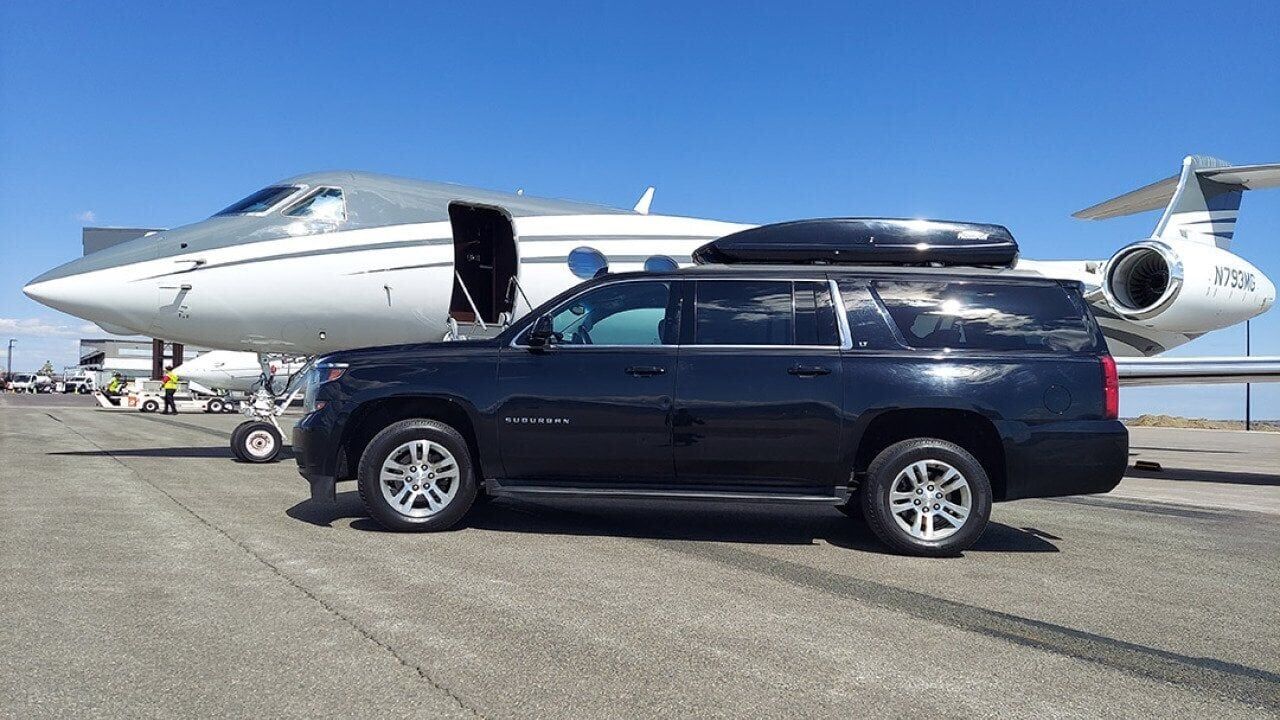 How proximity to private airports influences luxury property values