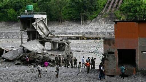 Experts from India, China, Australia and South Korea have been aiding Nepali rescuers in their search of survivors