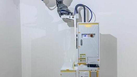 CE-certified dual-capacity latex paint and putty spraying robot