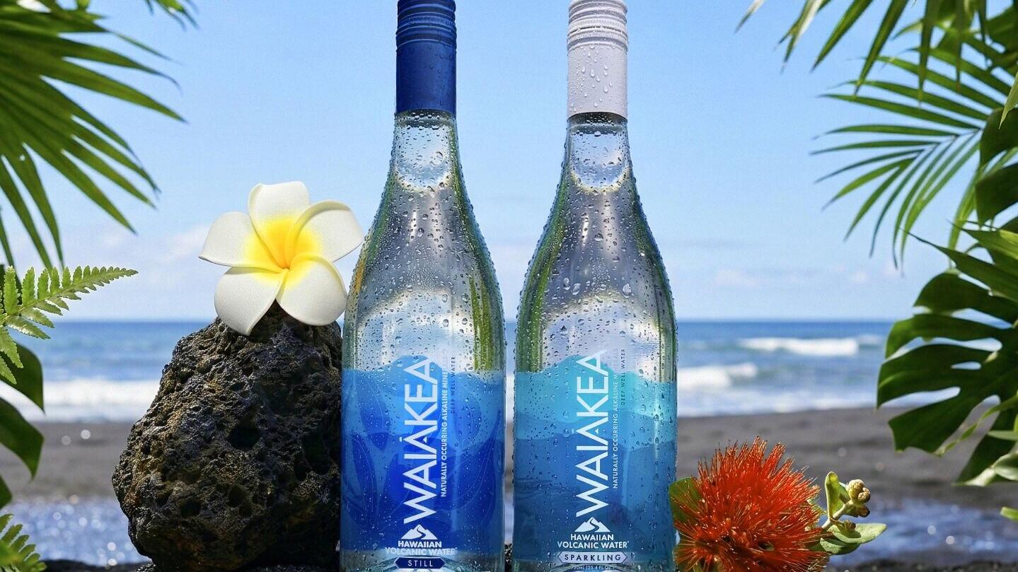 Waiākea Paʻa Premium Reusable Glass Collection