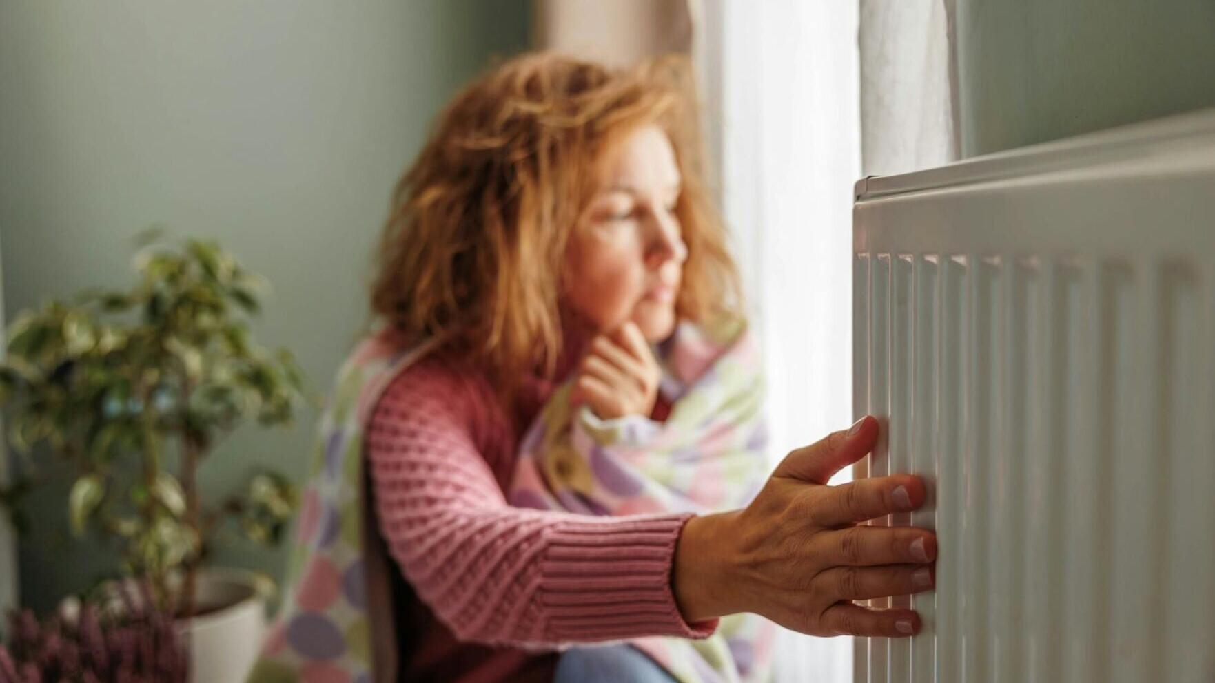 To keep energy bills manageable, people often set heating and cooling temperatures to uncomfortable levels.