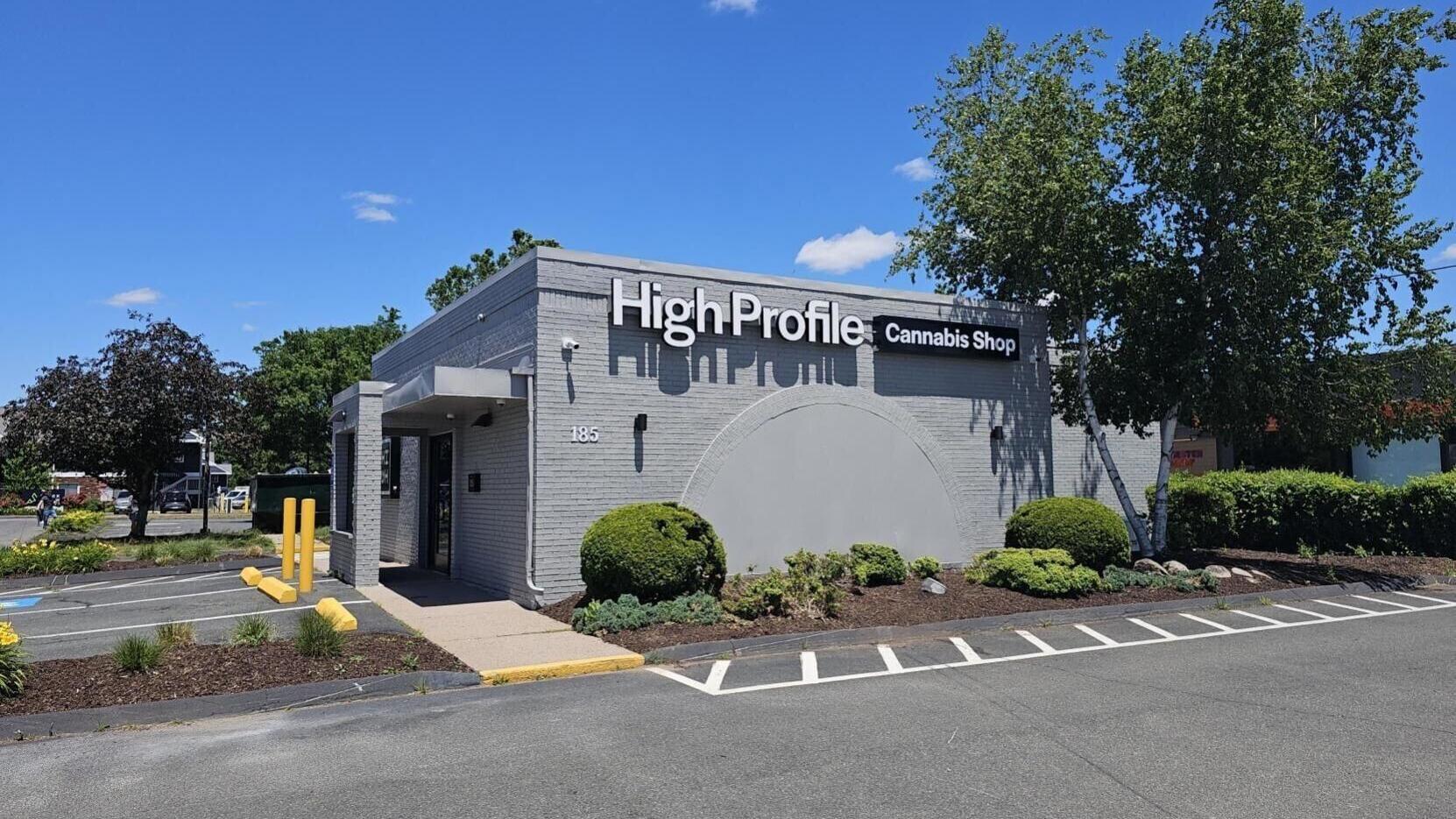 C3 Industries' opens 4th Connecticut dispensary directly off Interstate 384 at Exit 1B right on the commuter corridor connecting Hartford, East Hartford, Glastonbury, and Southern Manchester.