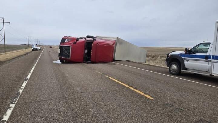 Montana windstorms cause road closures, safety hazards