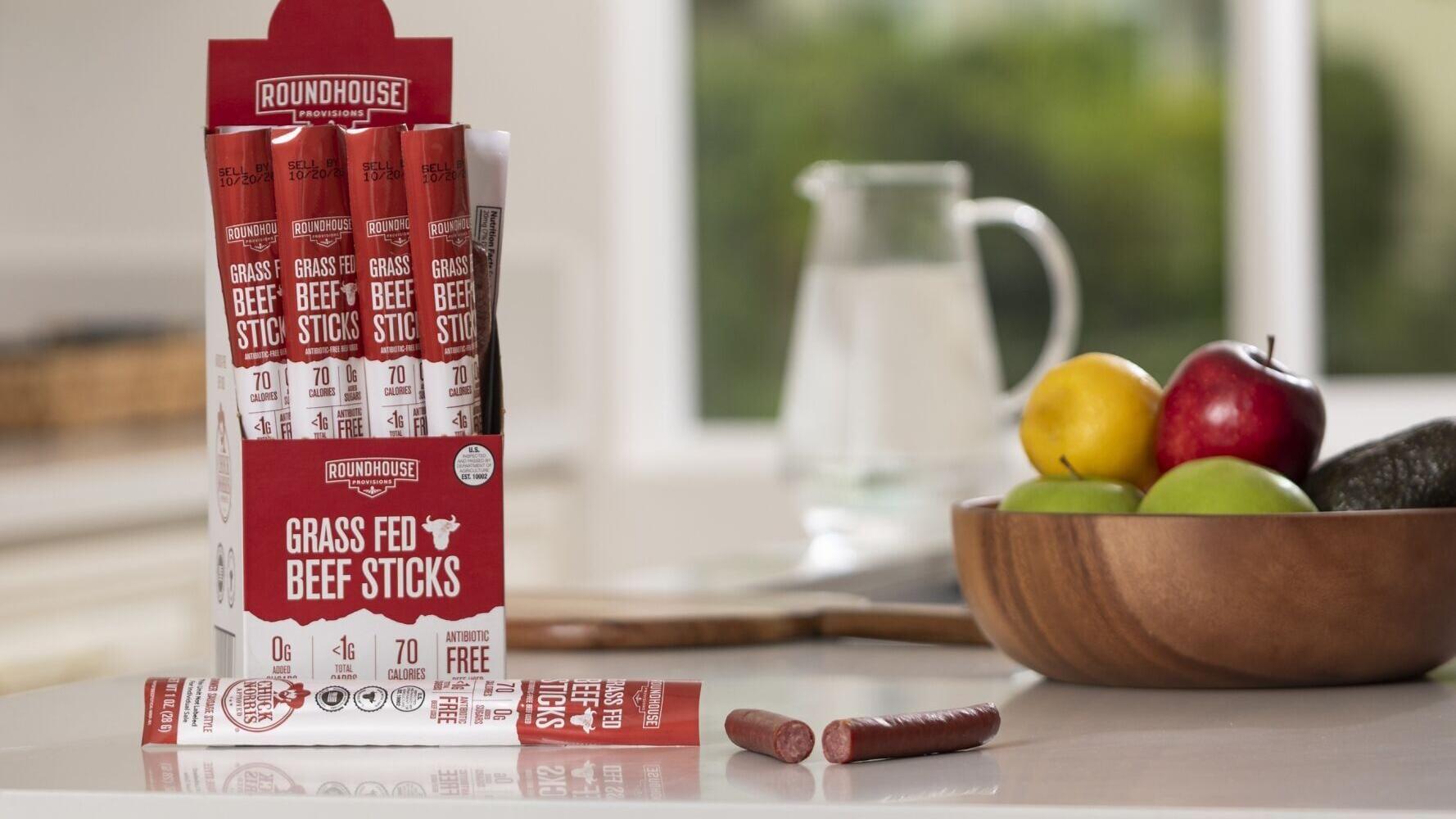 Roundhouse Provisions Grass-Fed Beef Sticks stand out for prioritizing simple, high-quality ingredients over fillers and artificial additives. The use of 100% grass-fed Angus beef gives the product a premium protein source while providing a hearty, sati...