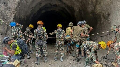 The search continues for a hundred hydropower workers missing since a wall of mud and debris swept through the region on August 26 after a vast glacial and rock collapse on a mountain on the China-Nepal border