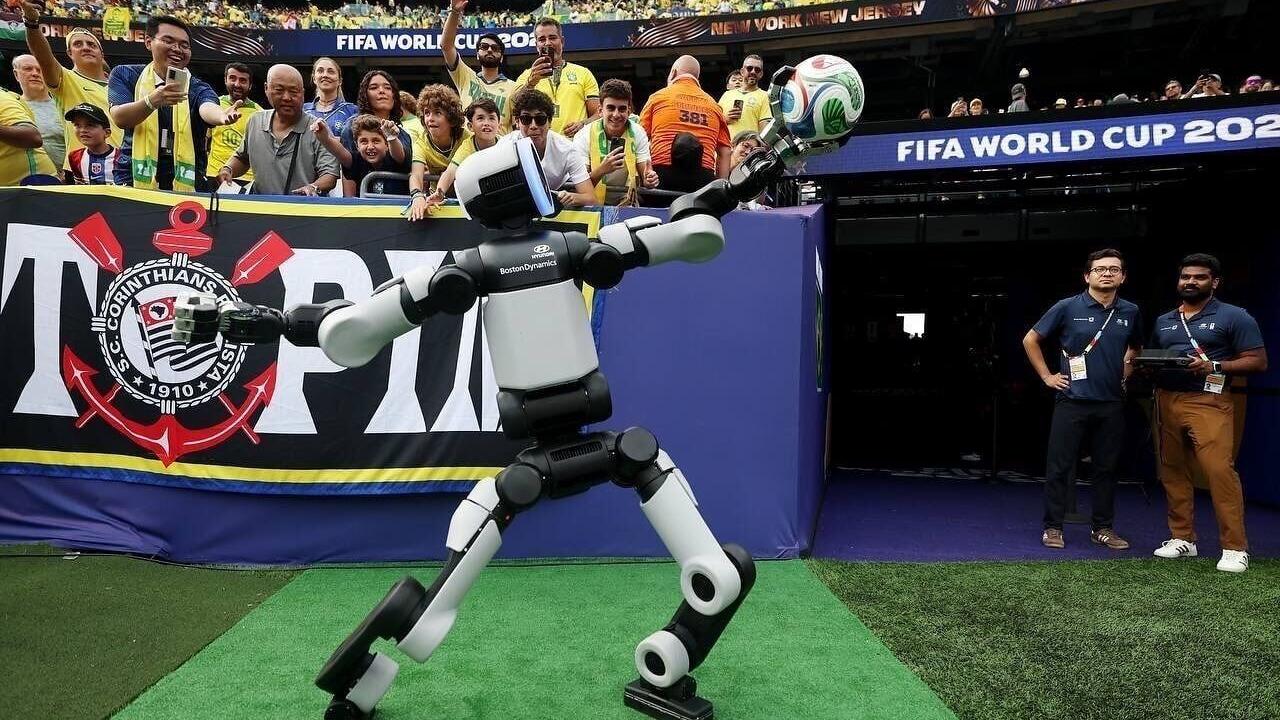 Hyundai Motor Brings Atlas Humanoid Robot to FIFA World Cup 2026™ in First-Ever Live Match Environment Robotics Integration