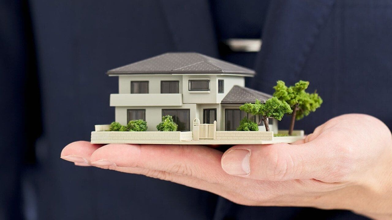 What landlords in high-migration cities pay for professional property management, and why it’s worth it
